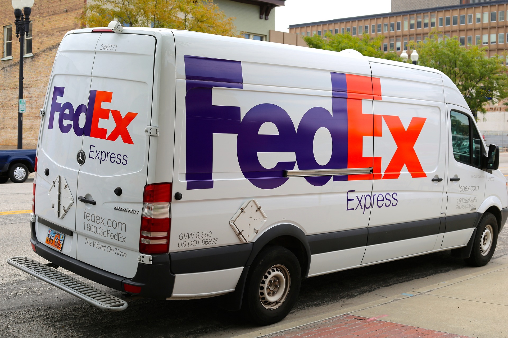 Kurier Fedex, a cennik, ile zapłacisz za usługę?